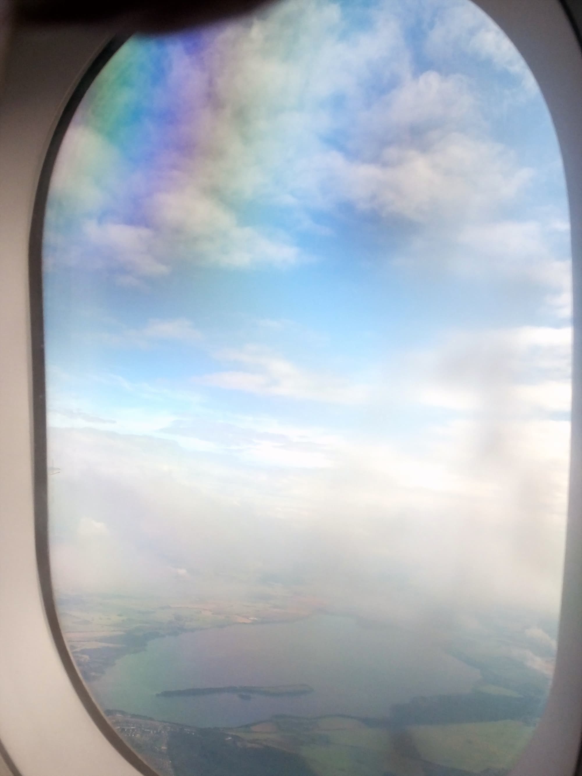 Blick aus Flugzeugfenster Blick aus Flugzeugfenster
