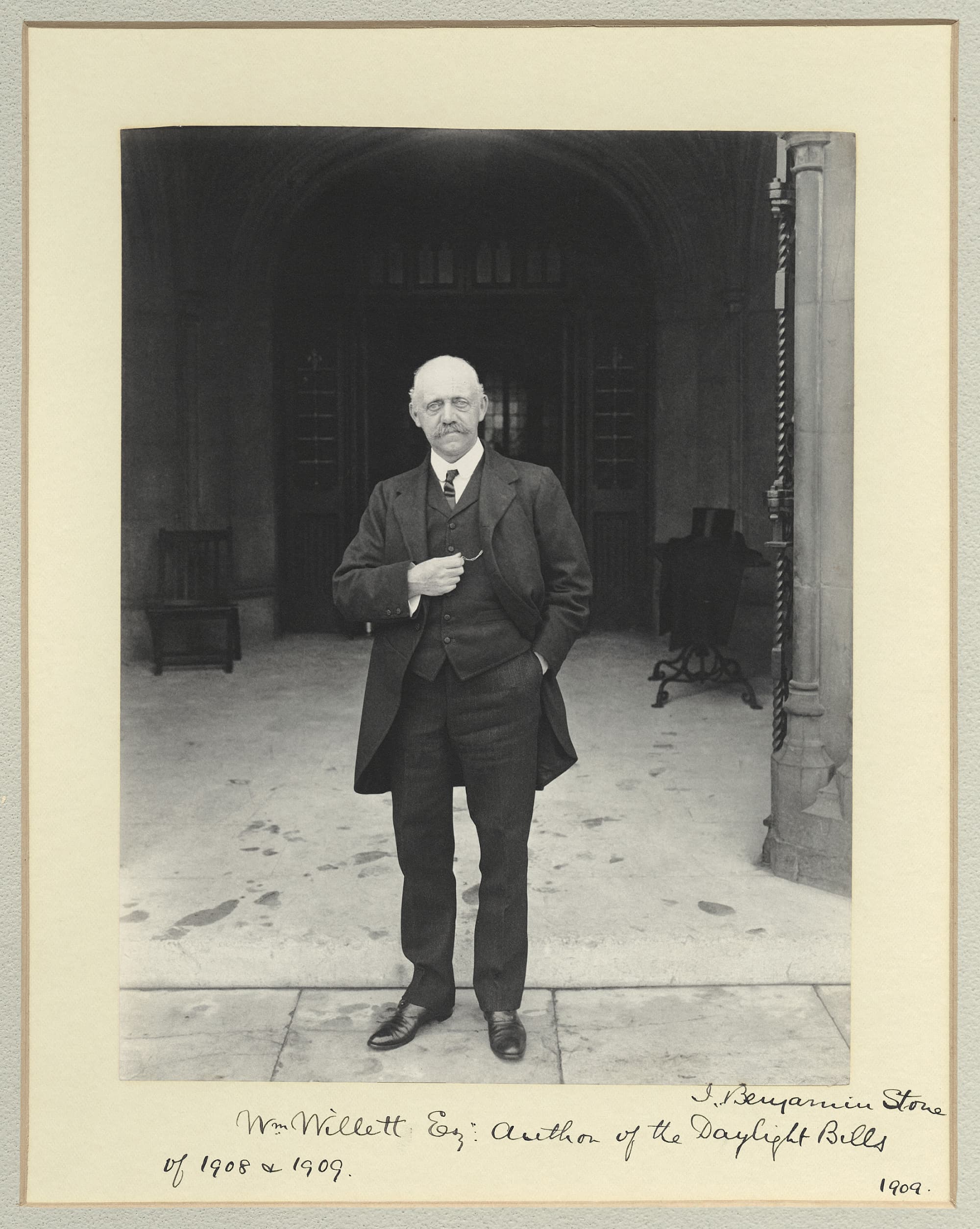 William Willett (1856–1915) William Willett (1856–1915)