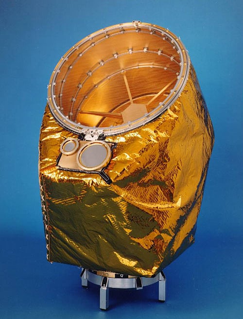 Der Staubdetektor CDA an Bord der Saturnsonde Cassini (Detailfoto) Der Staubdetektor CDA an Bord der Saturnsonde Cassini (Detailfoto)