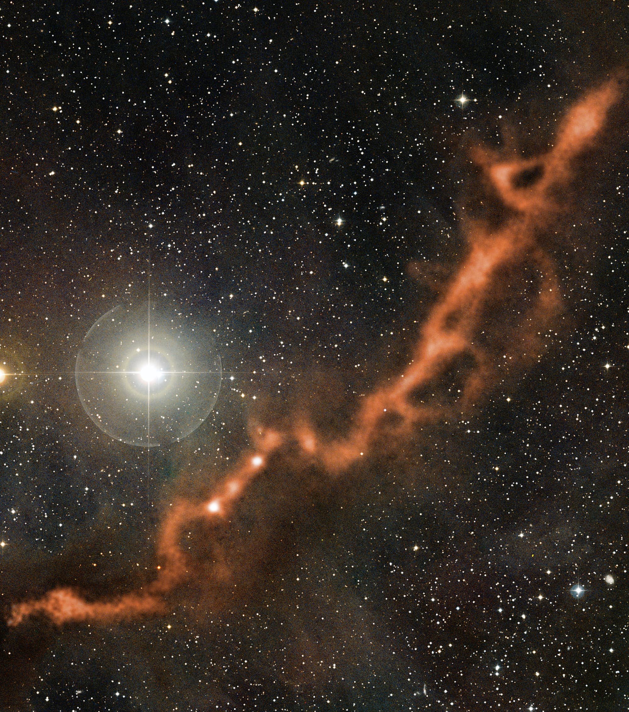 Die Taurus-Molekülwolke, aufgenommen von APEX, dem Atacama Pathfinder Experiment. Die Taurus-Molekülwolke, aufgenommen von APEX, dem Atacama Pathfinder Experiment.