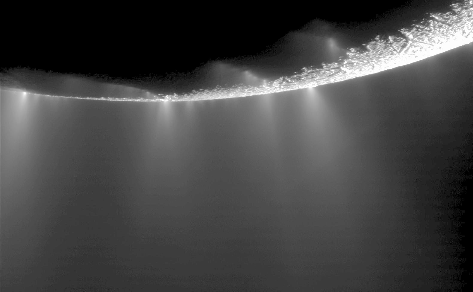 Aktive Geysire am Südpol des Saturnmonds Enceladus Aktive Geysire am Südpol des Saturnmonds Enceladus