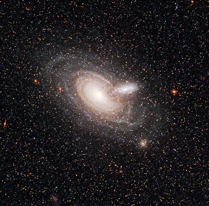 2MASX J00482185-2507365 2MASX J00482185-2507365