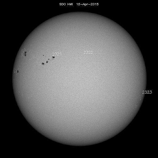 Die Sonne am 15. April 2015, Aufnahme des Sonnensatelliten SOHO Die Sonne am 15. April 2015, Aufnahme des Sonnensatelliten SOHO