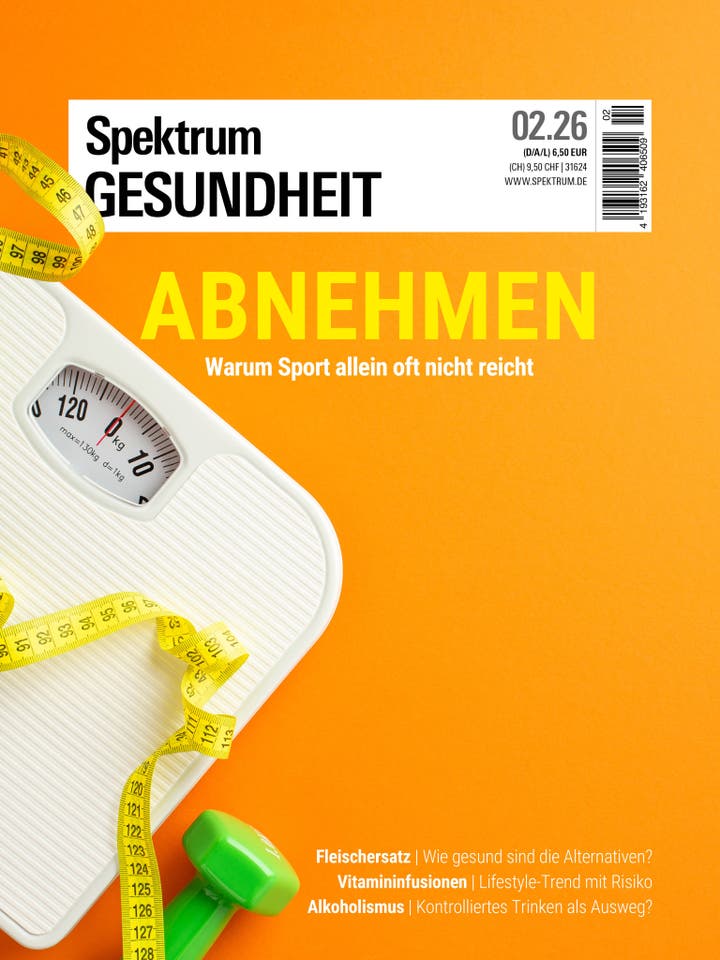 Titelbild des Magazins "Spektrum Gesundheit" mit dem Thema "Abnehmen". Im Vordergrund eine wei&szlig;e Waage mit einem gelben Ma&szlig;band und einer gr&uuml;nen Hantel auf einem orangefarbenen Hintergrund. Der Text "Warum Sport allein oft nicht reicht" ist unter dem Haupttitel zu sehen. Weitere Themen: Fleischersatz, Vitamininfusionen und Alkoholismus. Ausgabe 02.26.